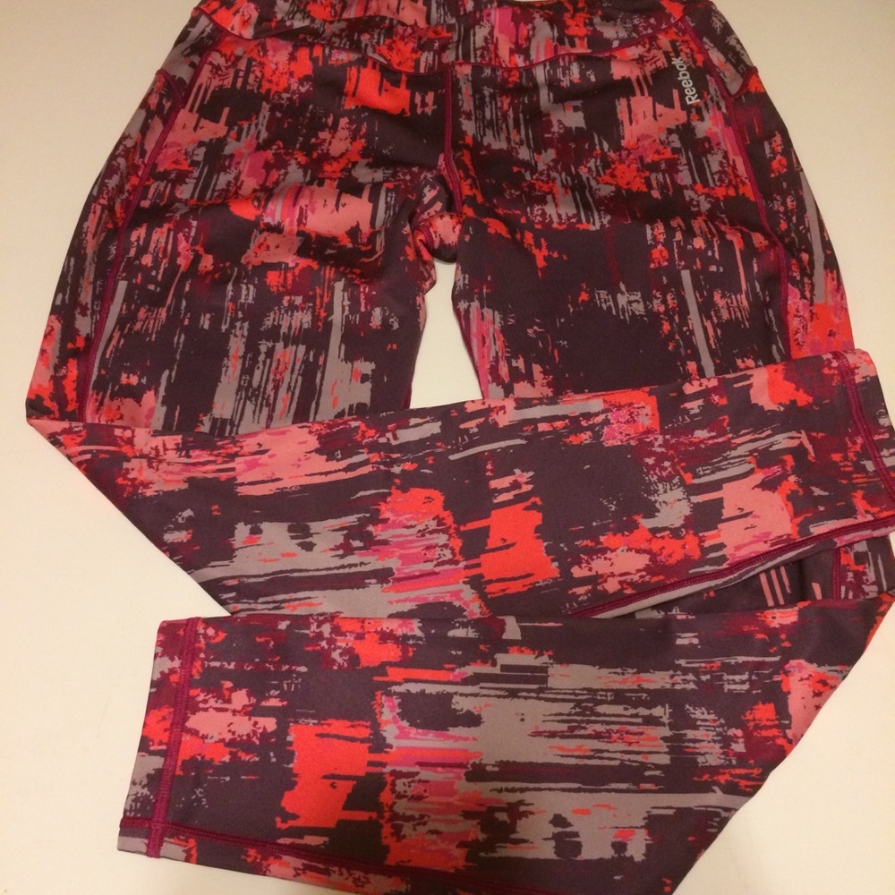 $12/2+ Reebok Play Warm Athletic Leggings Pink